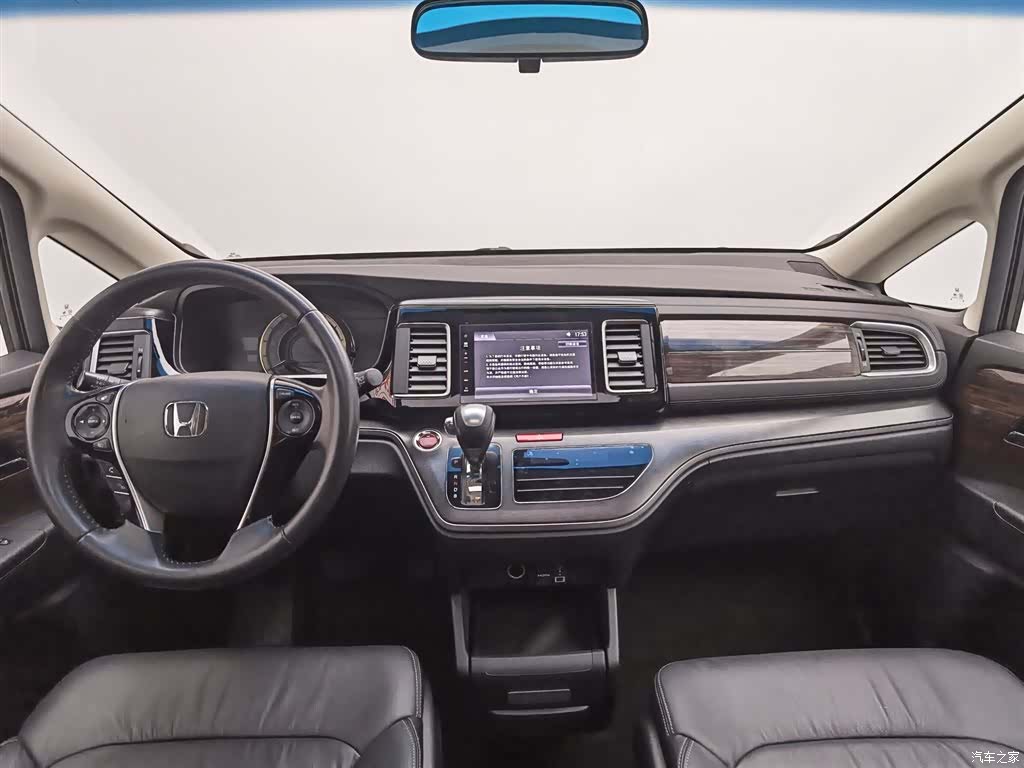 Honda Elysion, 2017 все фото