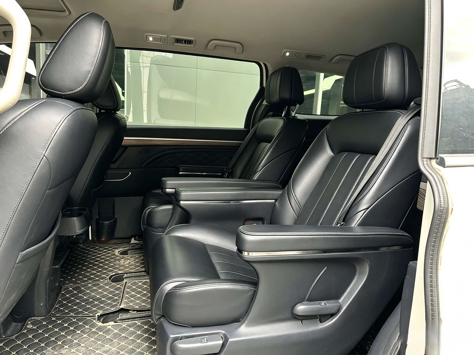 Trumpchi M8, 2020 9