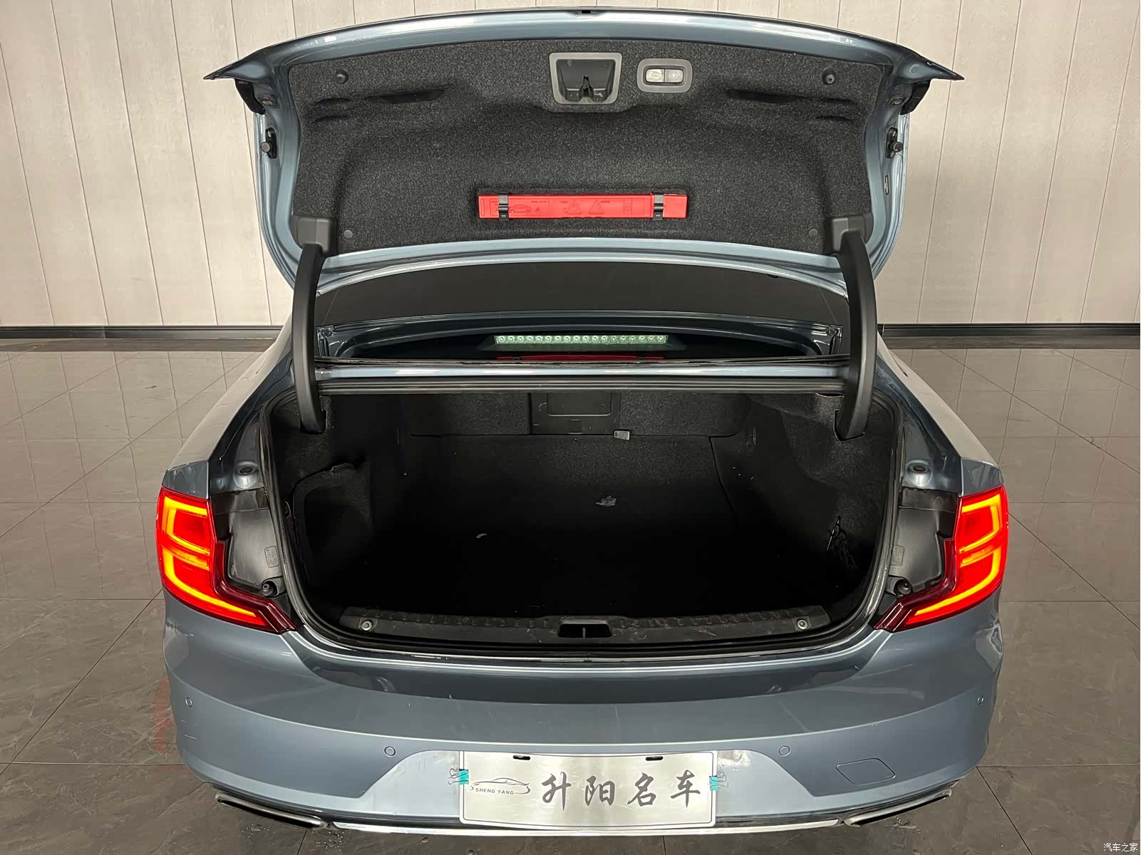 Volvo S90, 2017 10