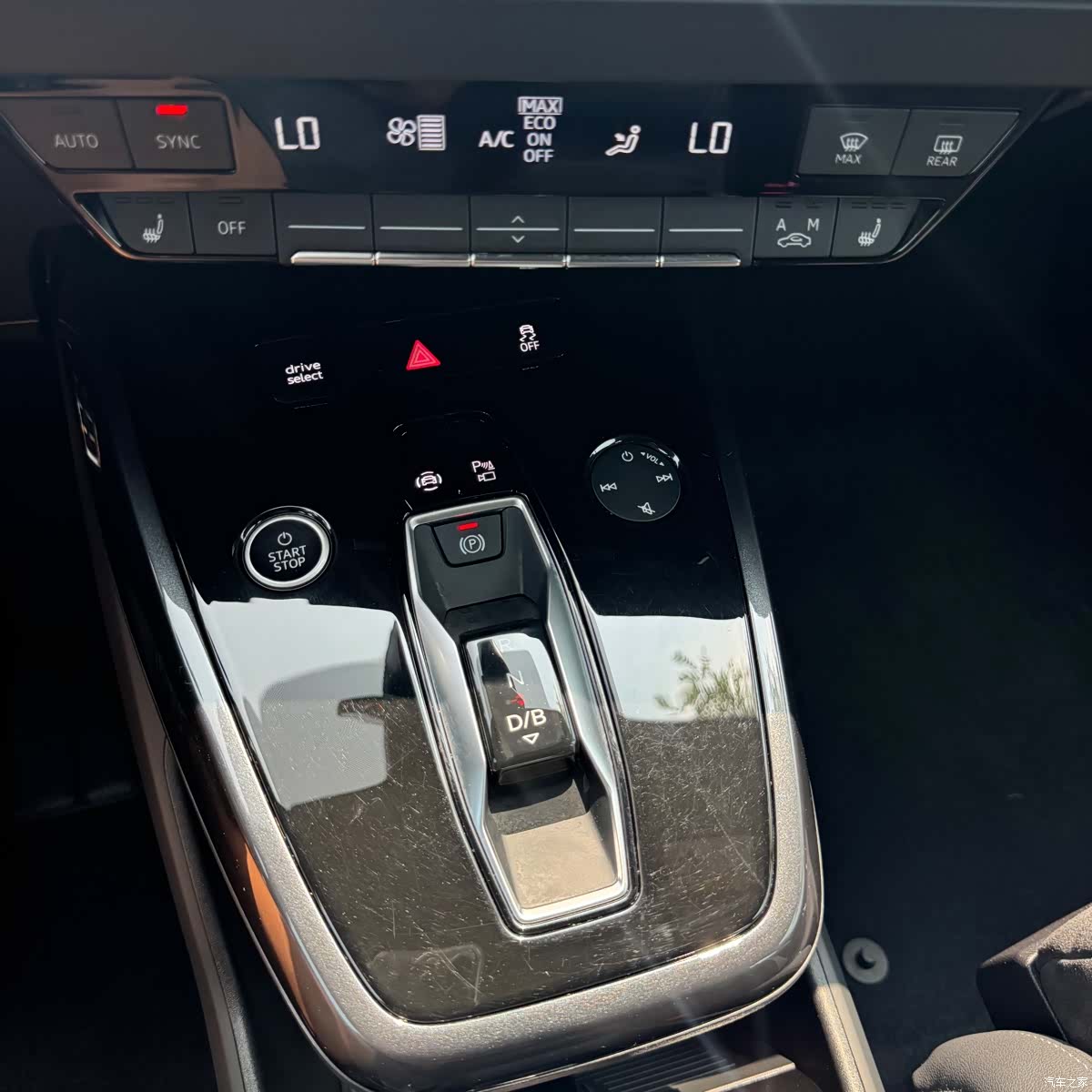 Audi Q4 e-tron, 2023 27