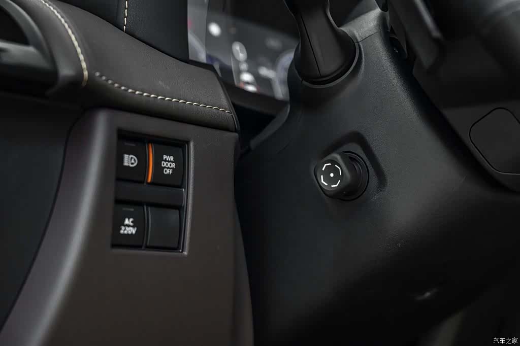 Toyota Vellfire, 2023 13