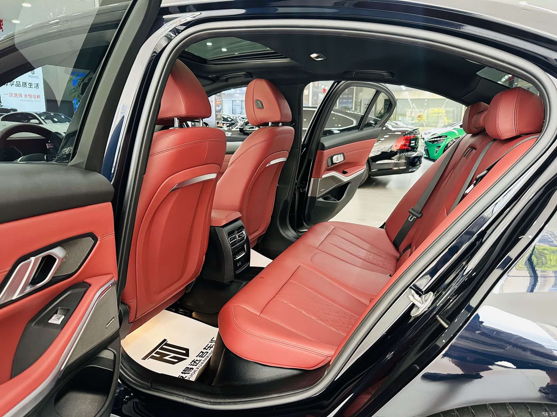BMW 3 Series, 2023 6