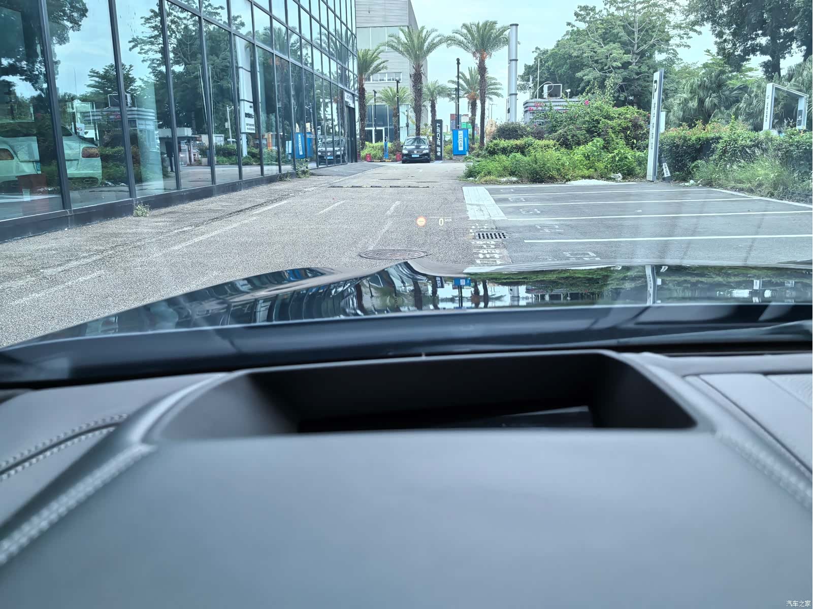 BMW 8 Series, 2023 15