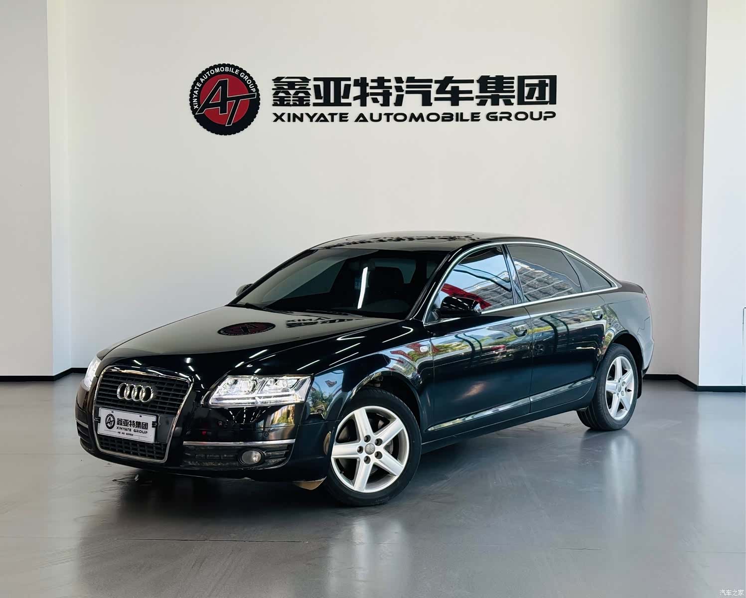Audi A6L, 2014 1