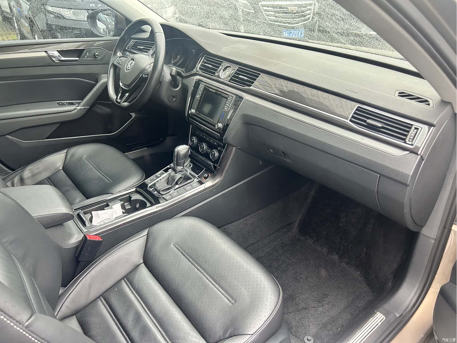 Volkswagen Passat, 2018 13