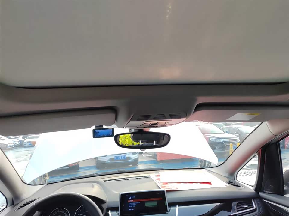 BMW 2 series multifunctional station wagon