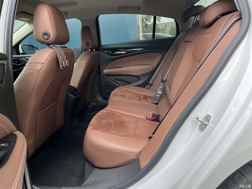 Buick Regal, 2022 6