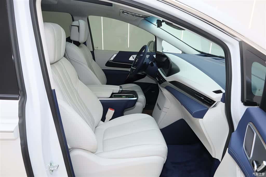 Buick Century, 2025 15