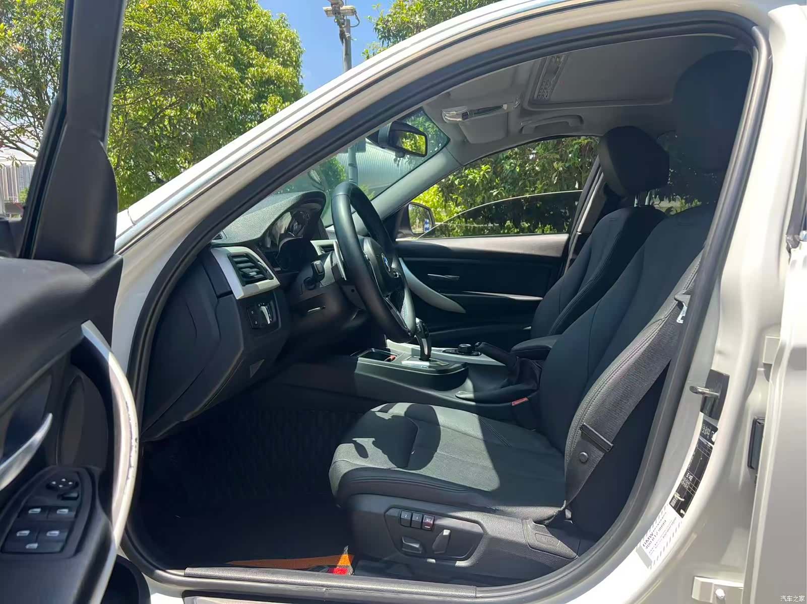 BMW 3 Series, 2015 7