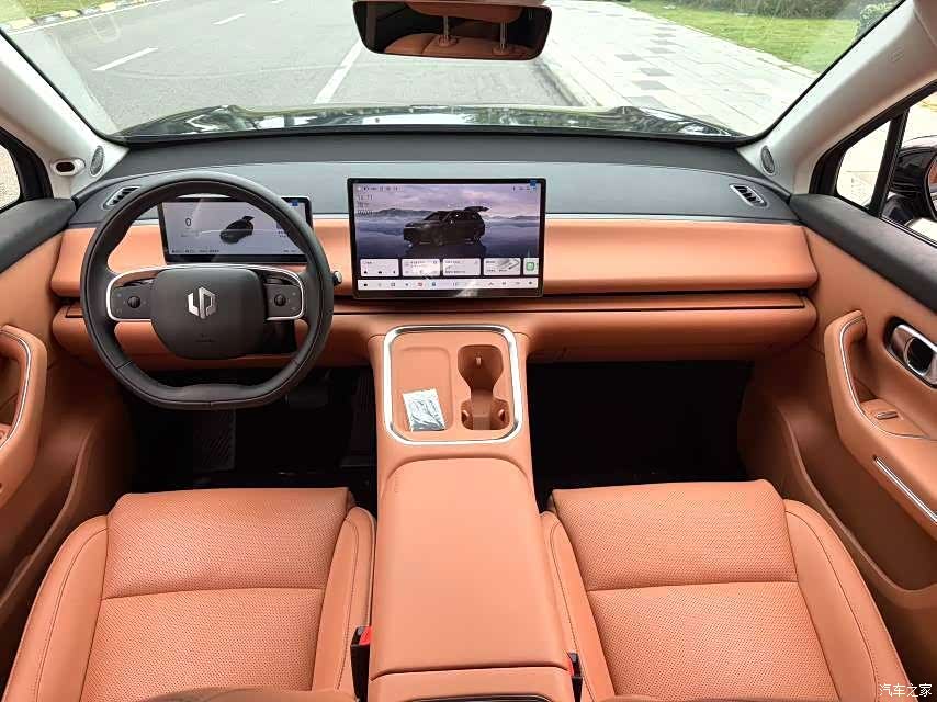 Leapmotor C16, 2025 4