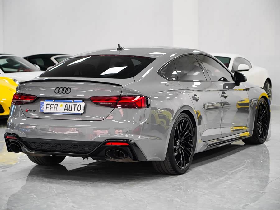 Audi RS 5 2022, фото 20