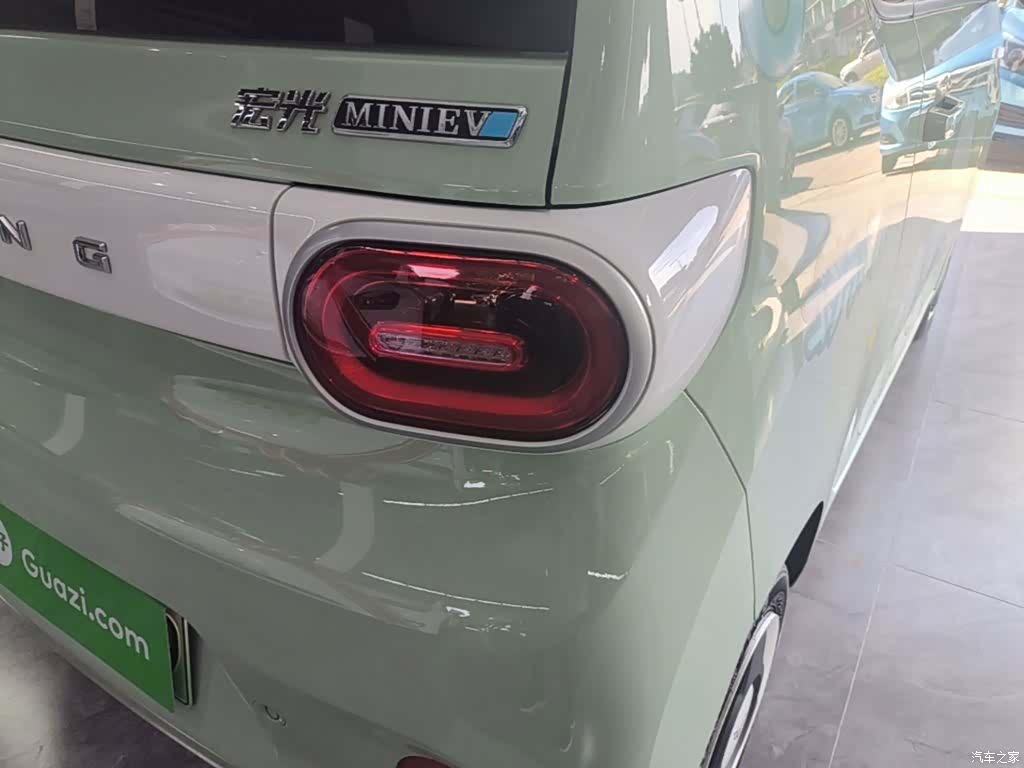 Wuling MINIEV, 2024 8