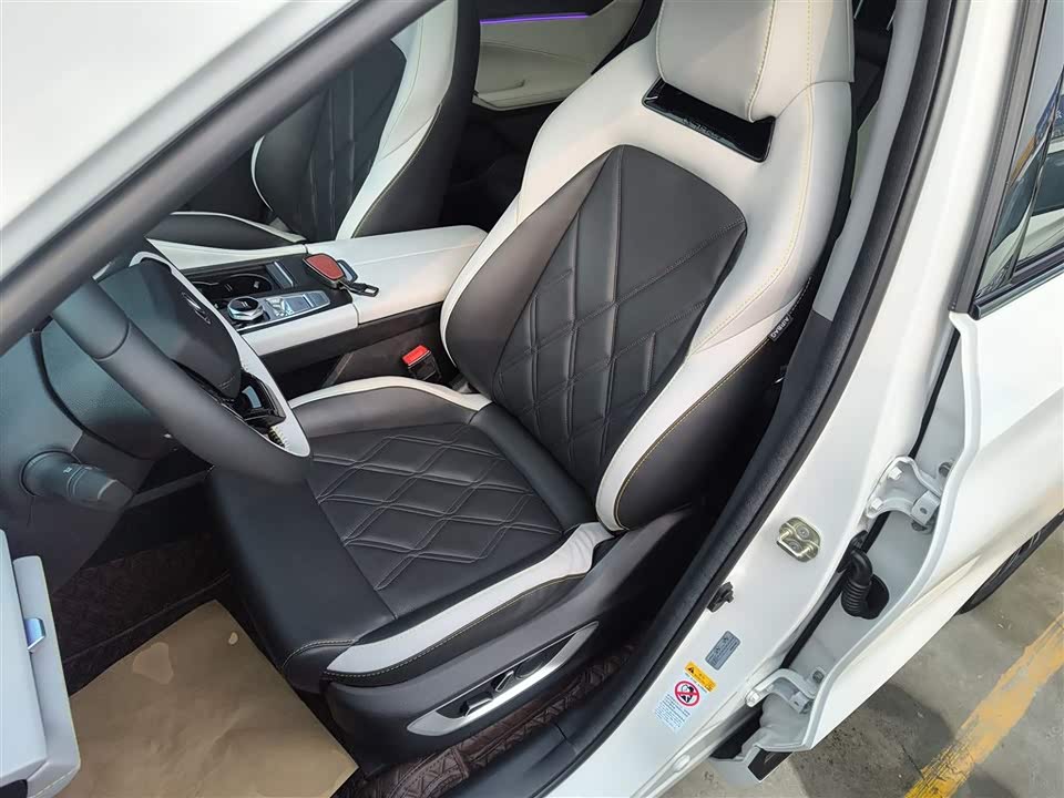 Changan CS75 PLUS Smart iDD