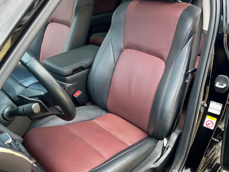 Toyota Crown 2019, фото 9