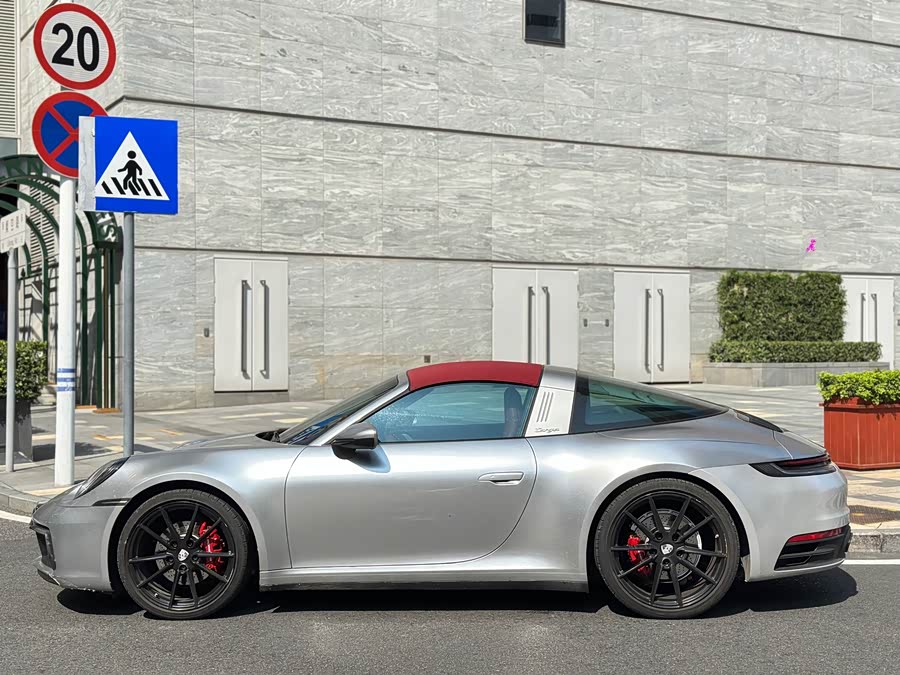 Porsche 911 2021, фото 4