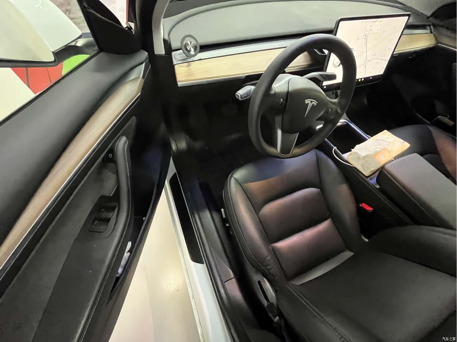 Tesla Model 3, 2020 7