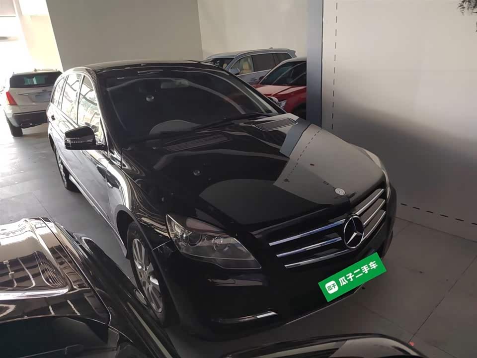 Mercedes-Benz R-class