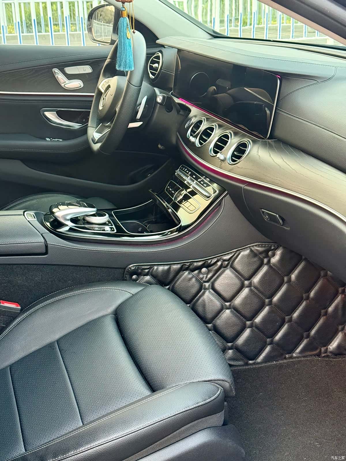 Mercedes-Benz E-Class, 2017 12