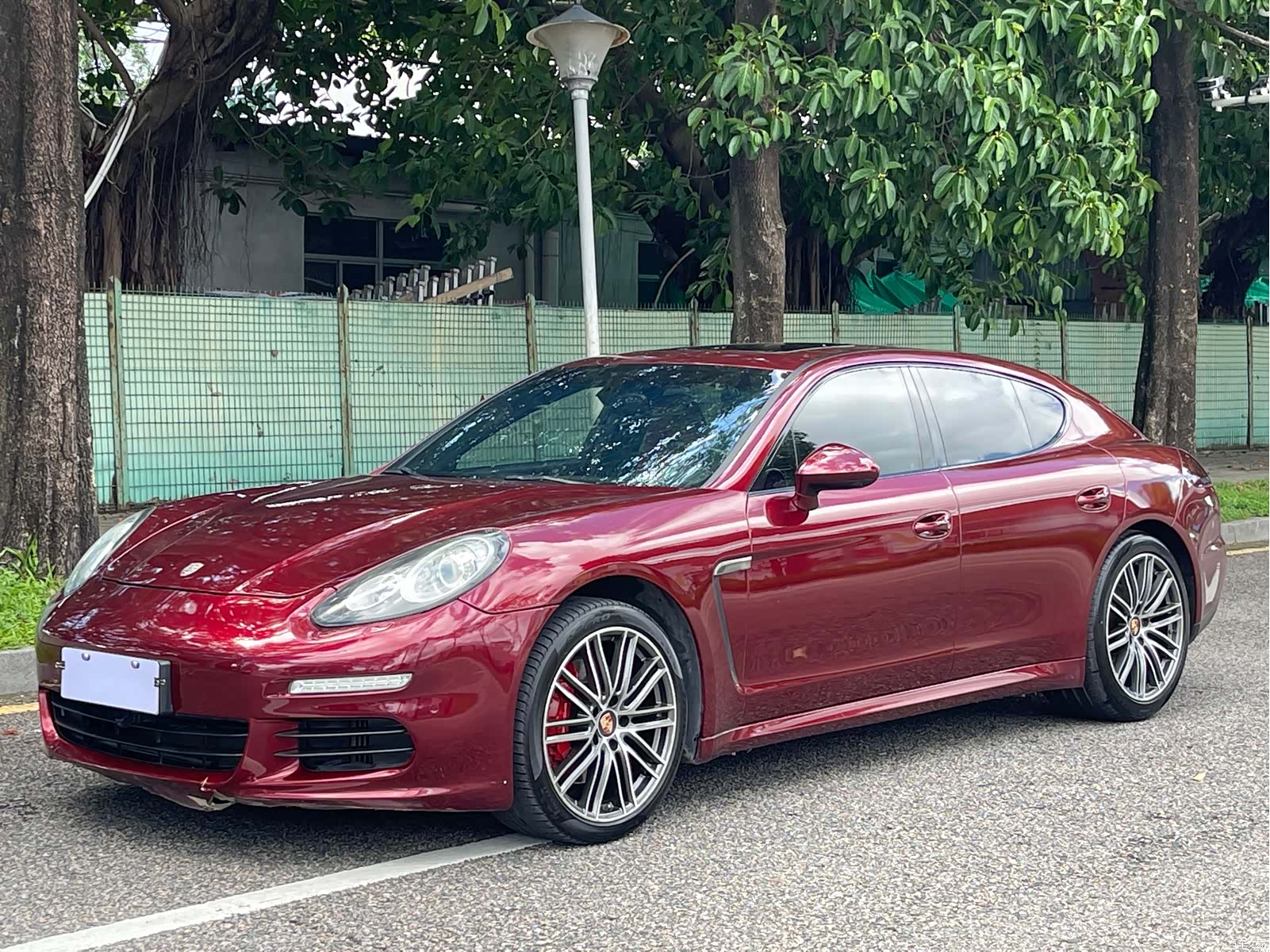 Porsche Panamera, 2014 1