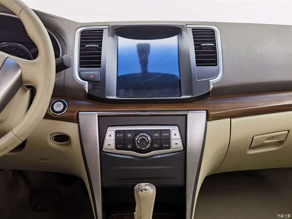 Nissan Teana, 2012 12