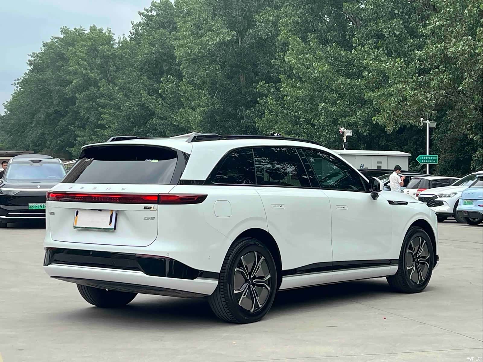 Xpeng G9, 2024 4