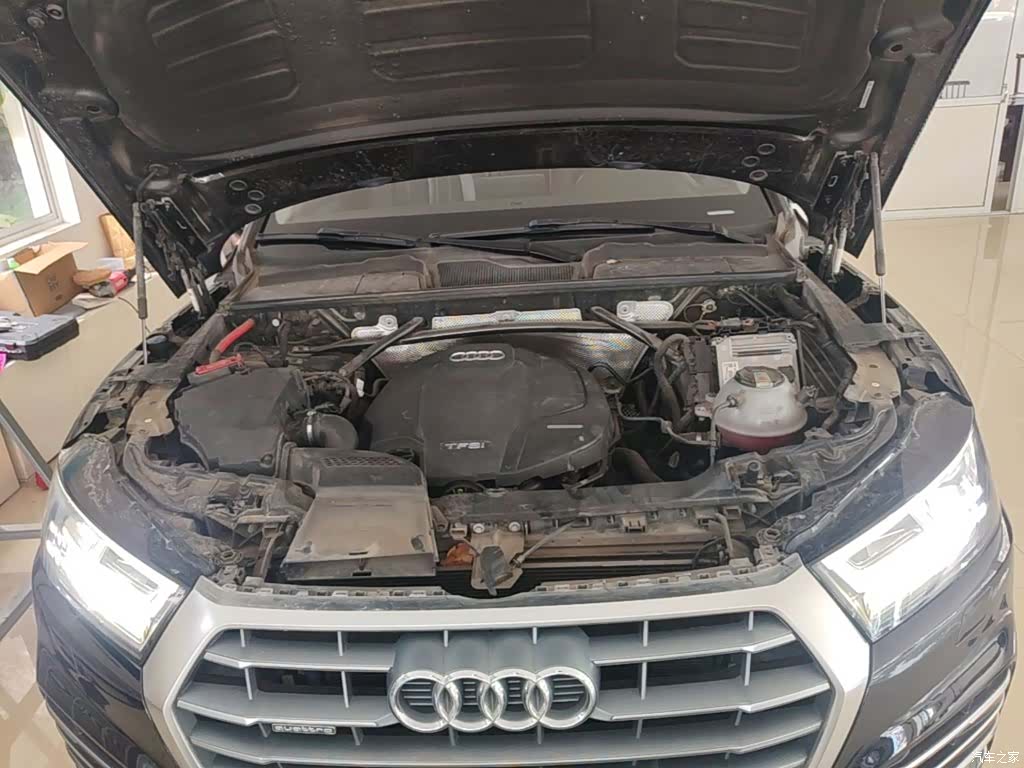 Audi Q5L, 2019 20
