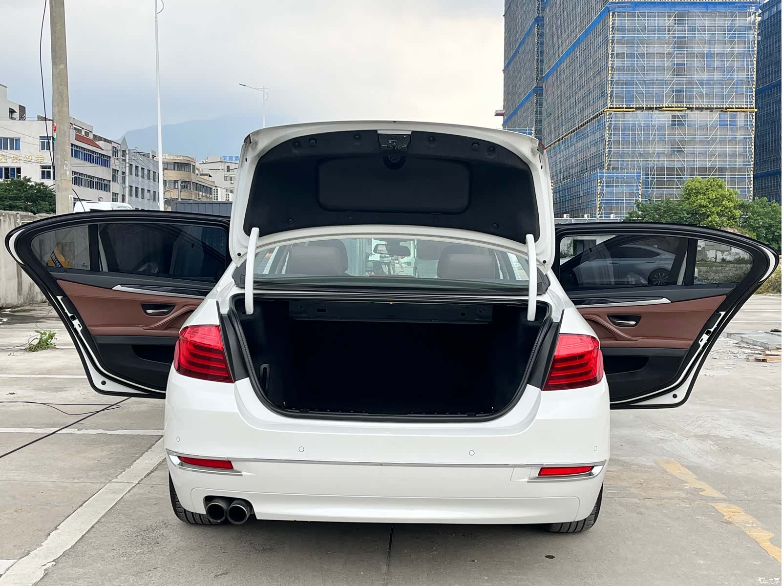 BMW 5 Series, 2016 12