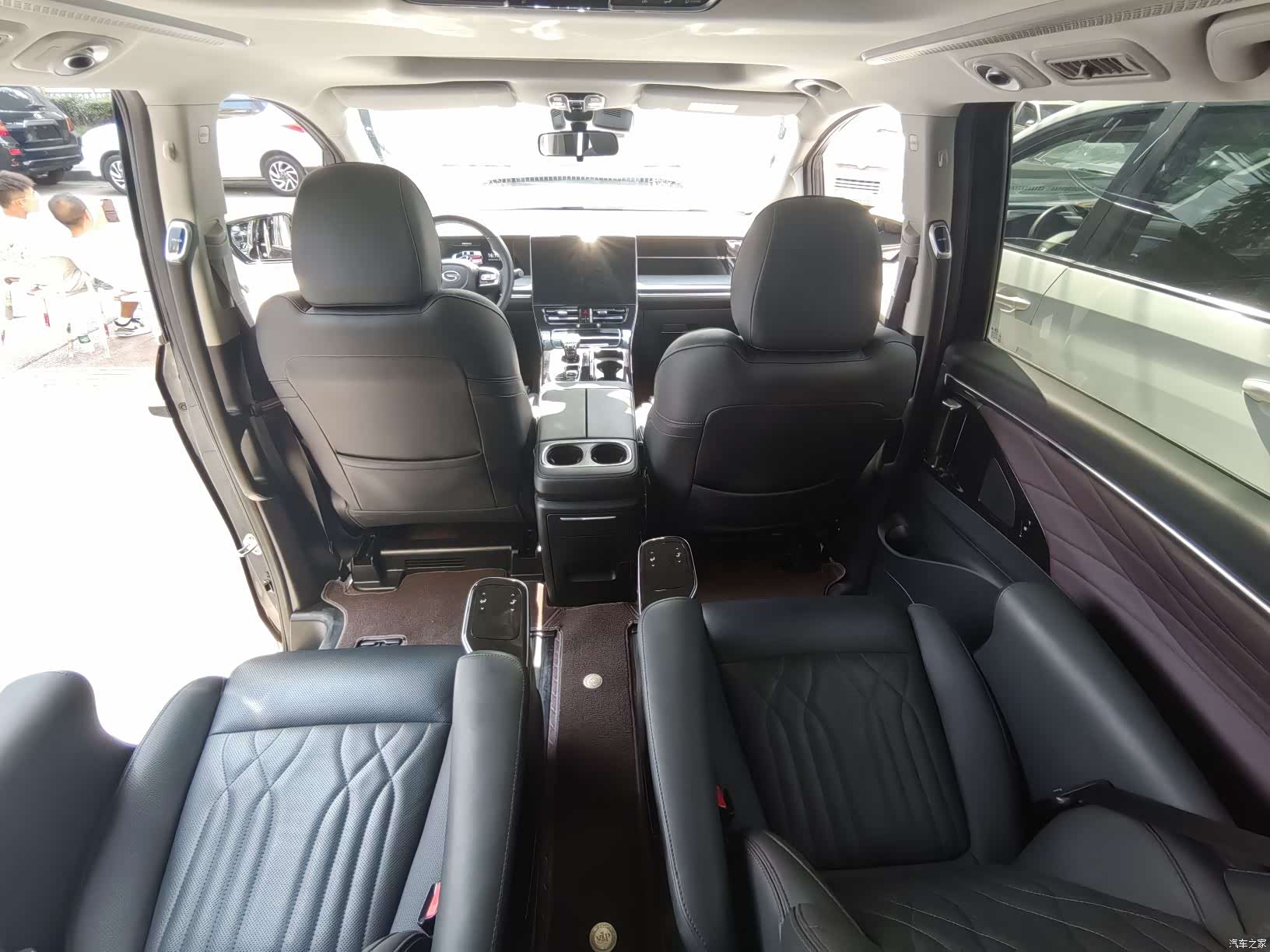 Trumpchi M8, 2024 9
