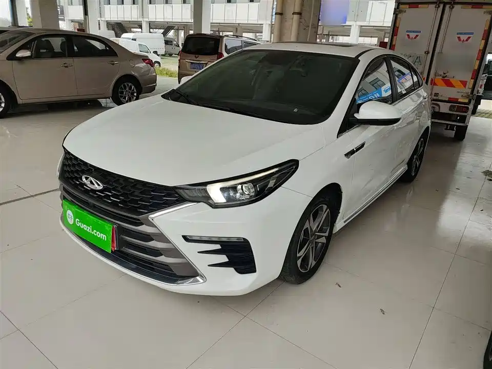 Chery Arrizo 5 PLUS