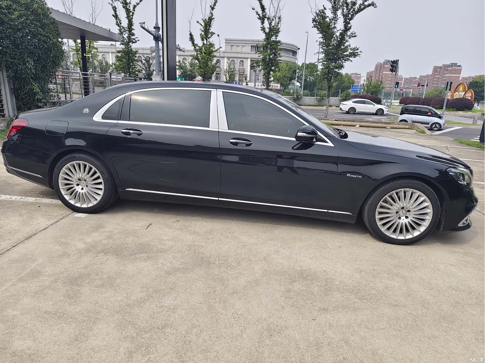Maybach S-Class, 2019 9