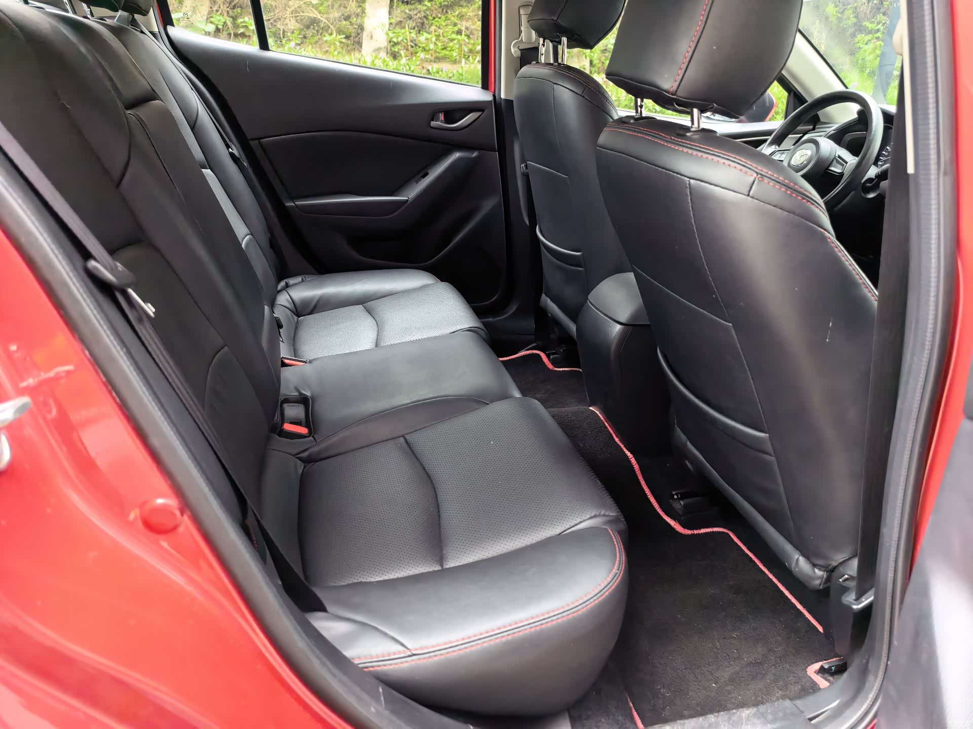 Mazda Mazda3, 2018 23