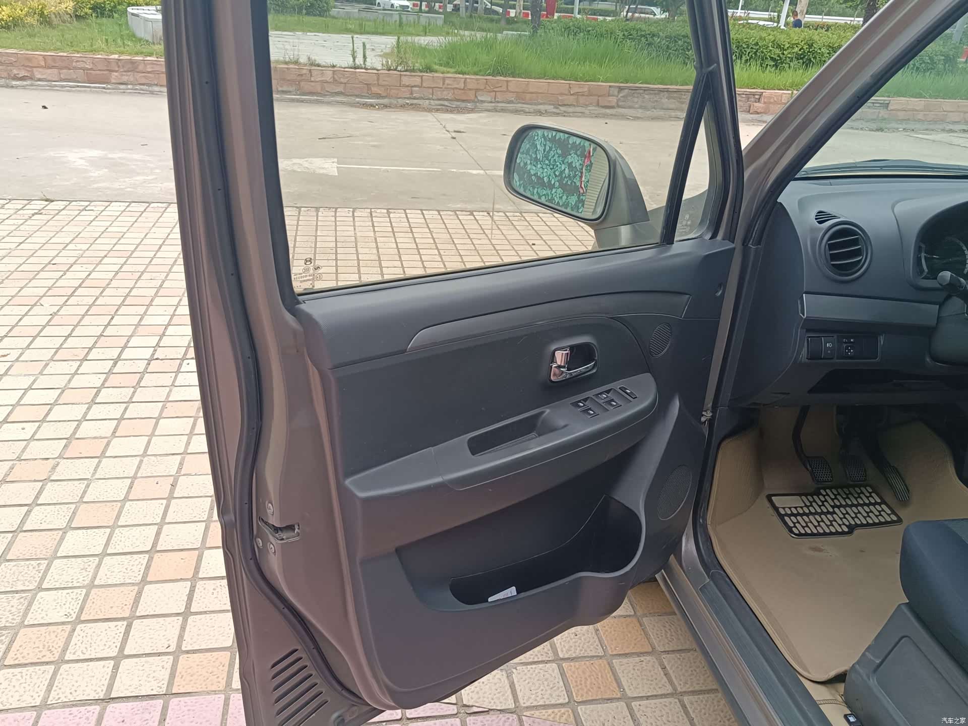 Suzuki X5, 2013 6