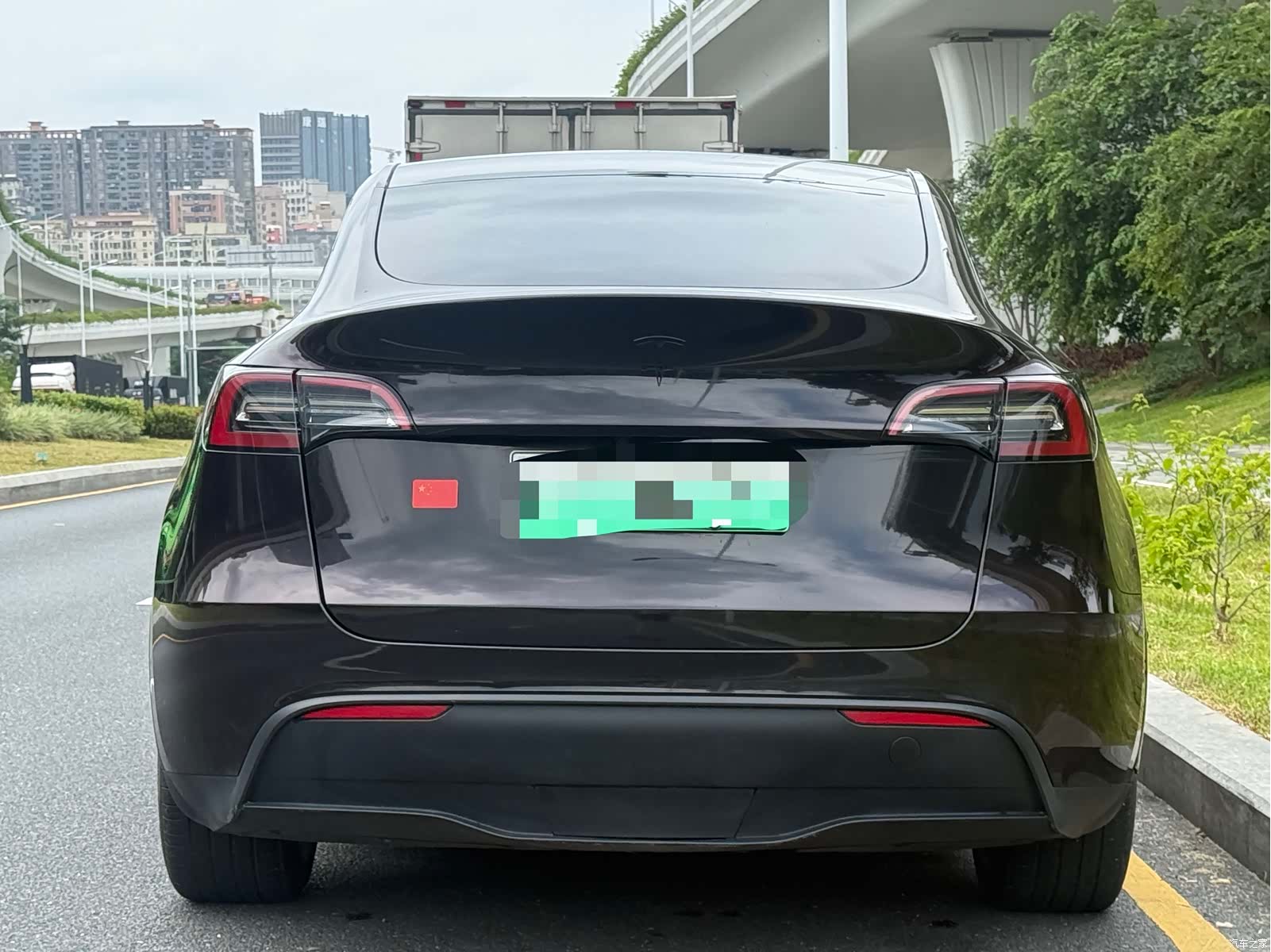 Tesla Model Y, 2023 все фото