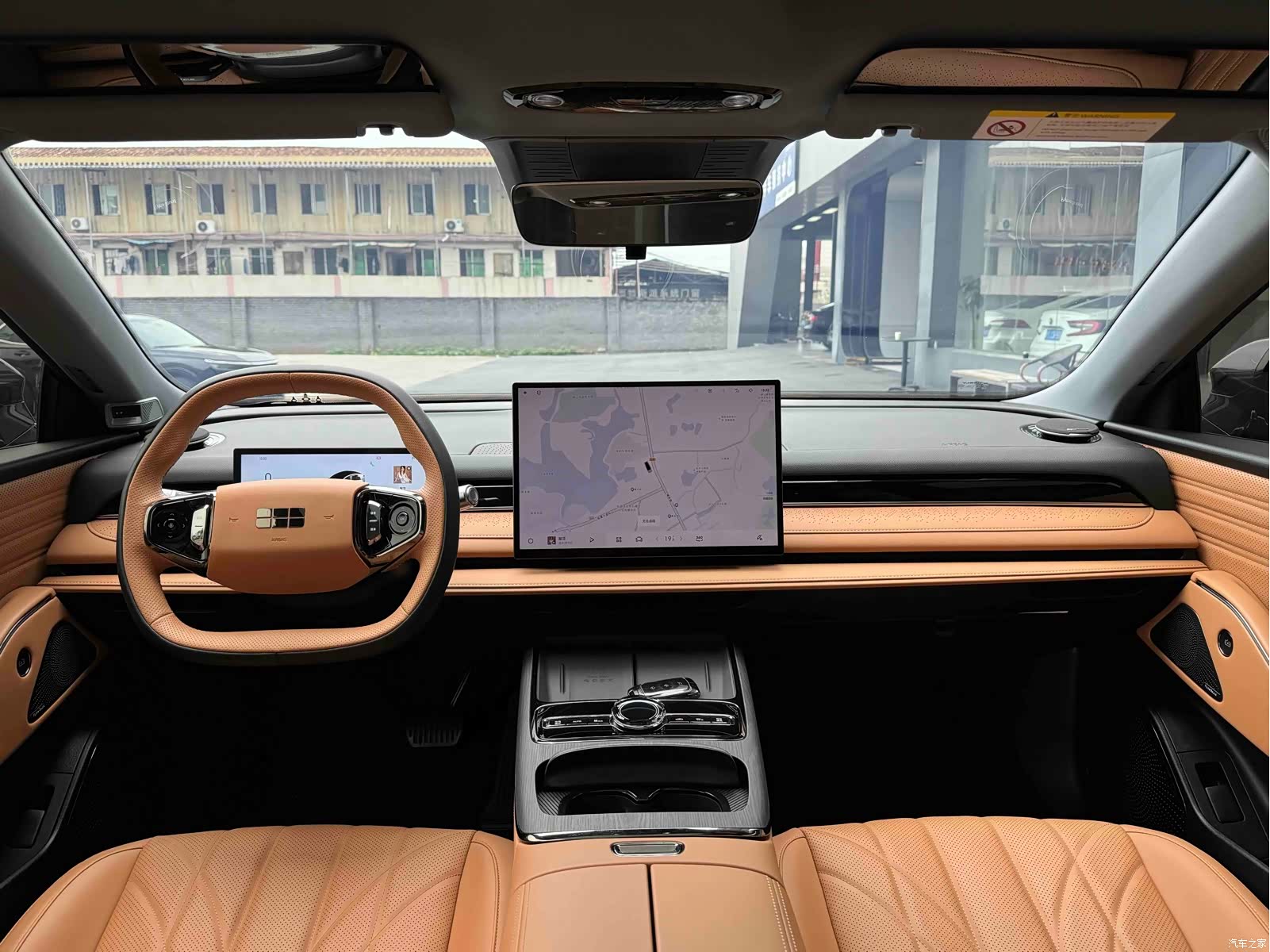 Geely 8, 2025 все фото