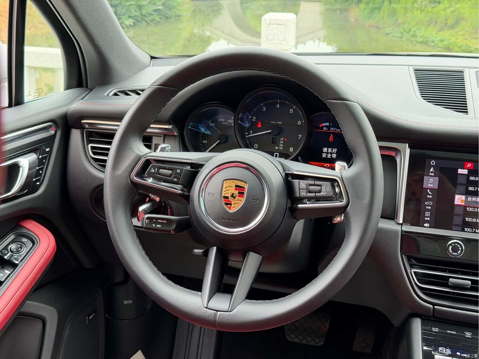Porsche Macan, 2023 14
