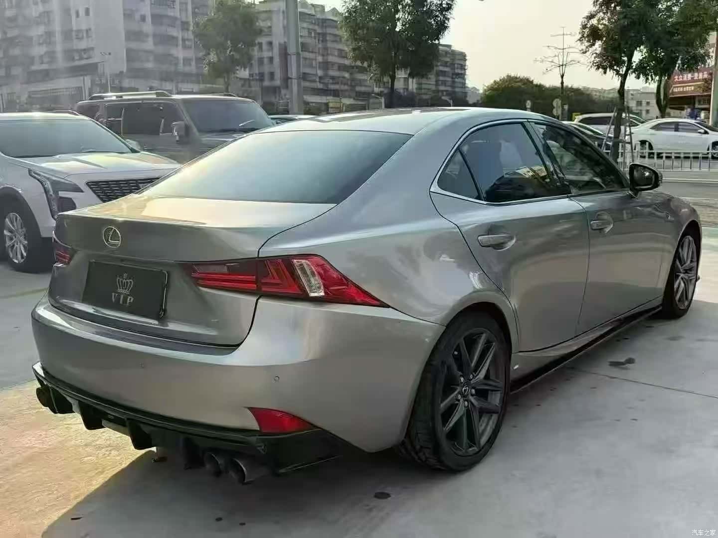 Lexus IS, 2017 6