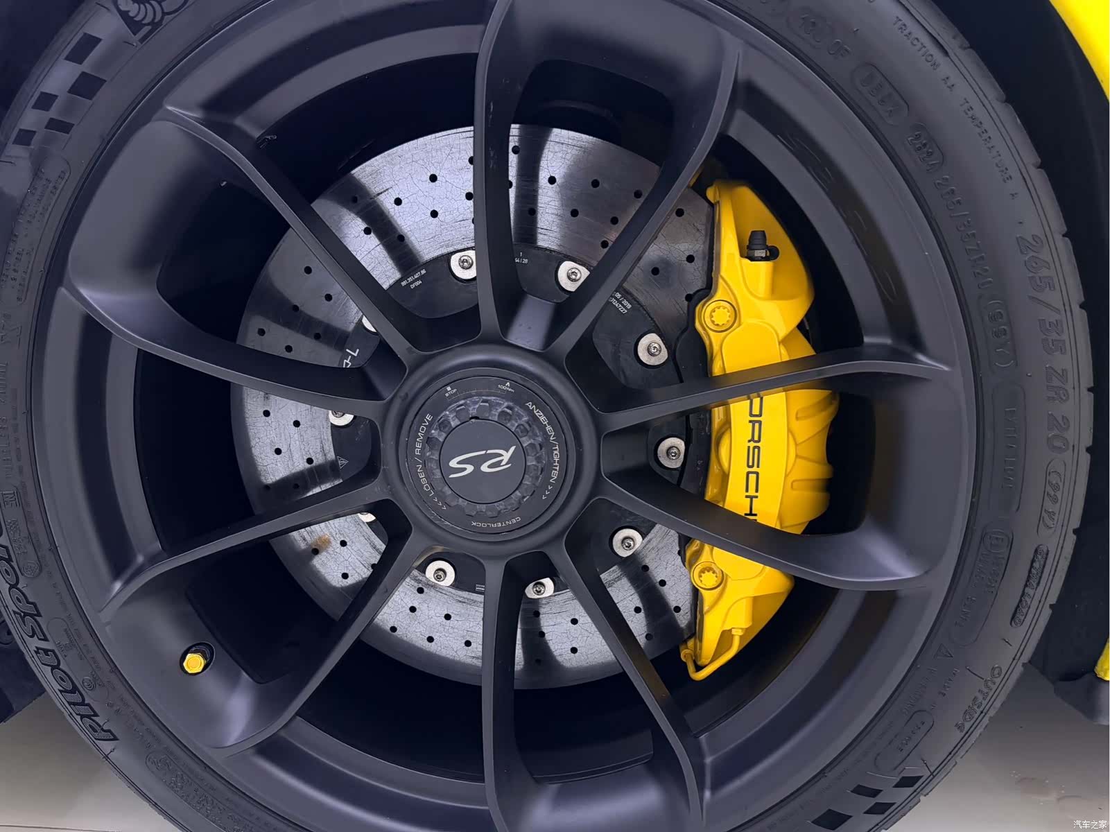 Porsche 911, 2019 7