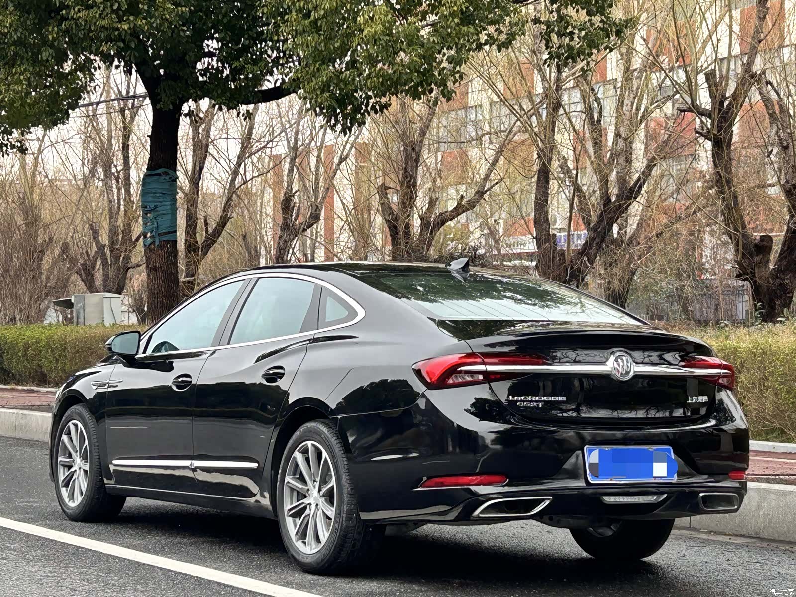 Buick LaCrosse, 2022 3