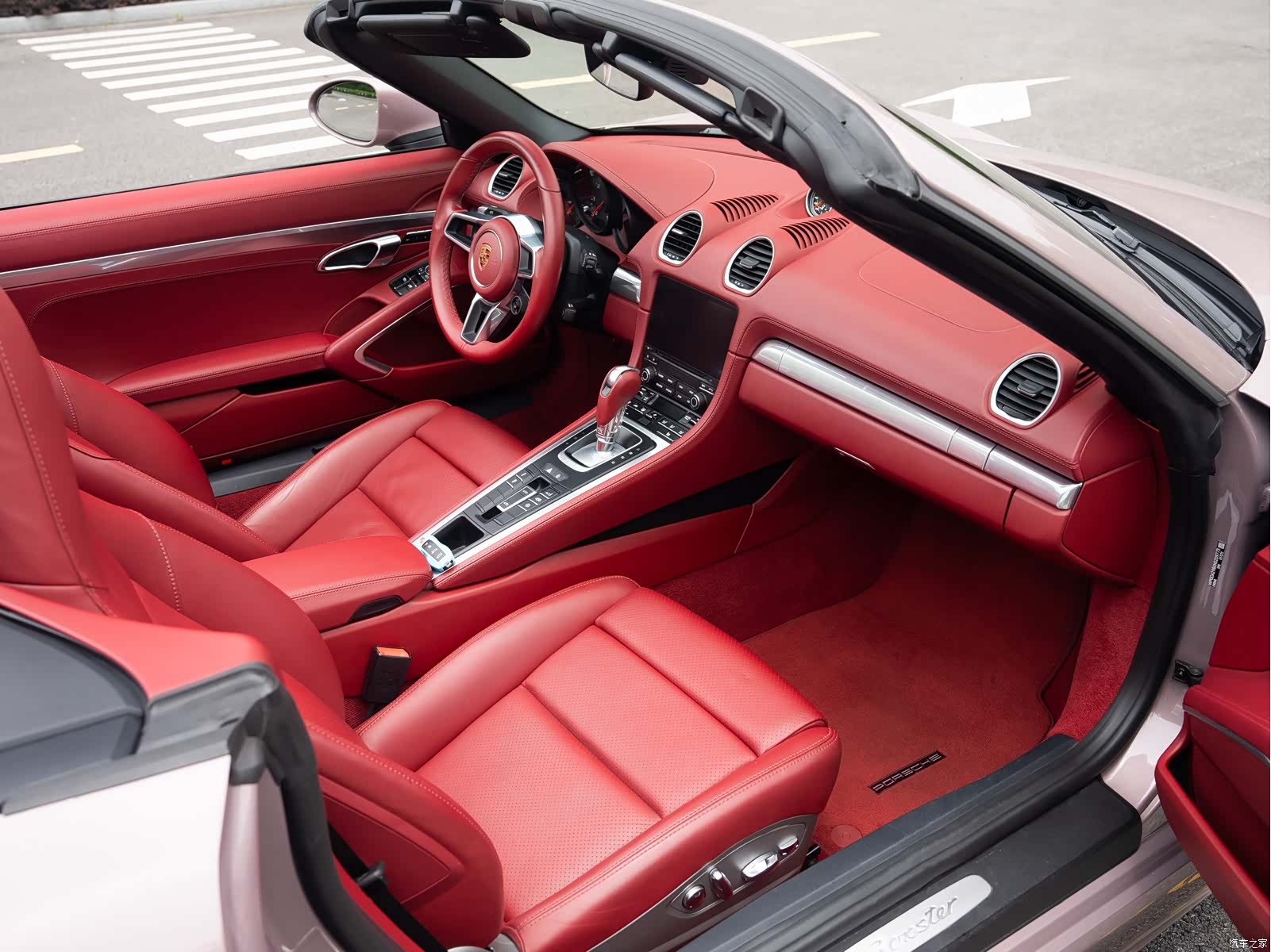 Porsche Boxster, 2023 10