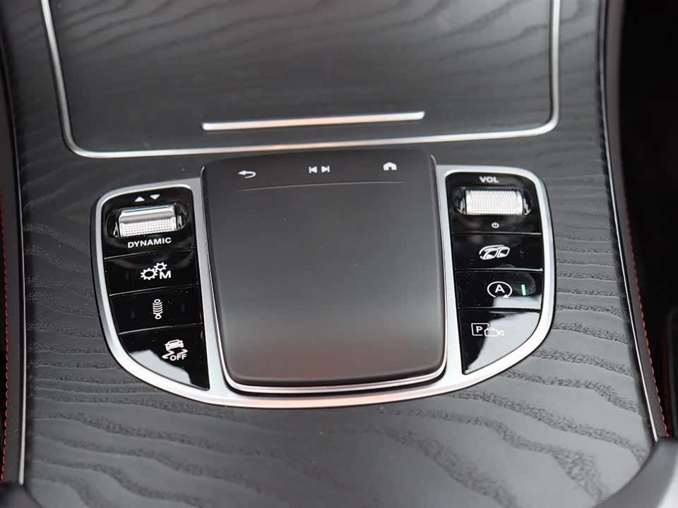 Mercedes-Benz GLC AMG