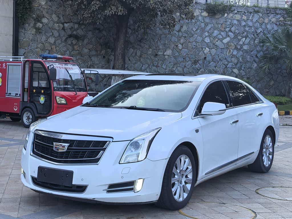Cadillac XTS