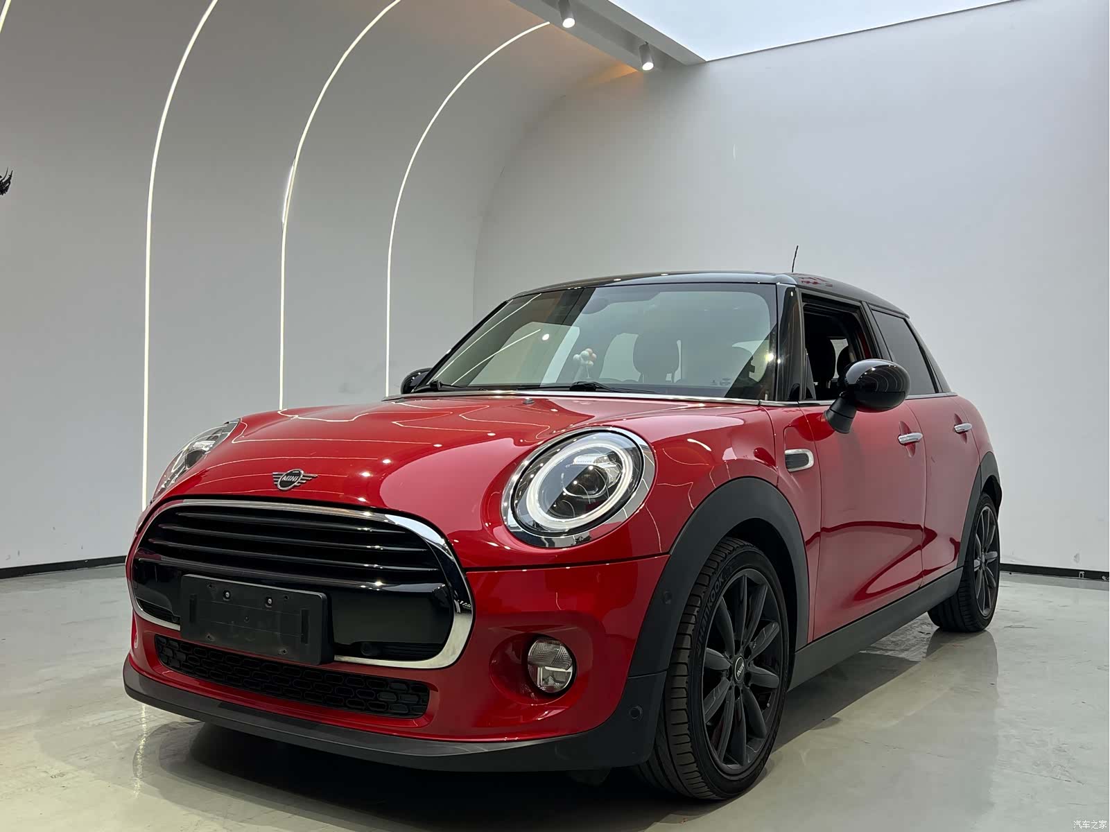 Mini Cooper, 2019 1