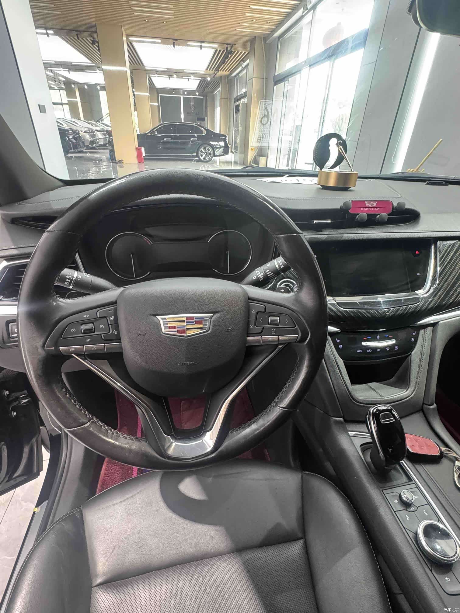 Cadillac XT6, 2023 11