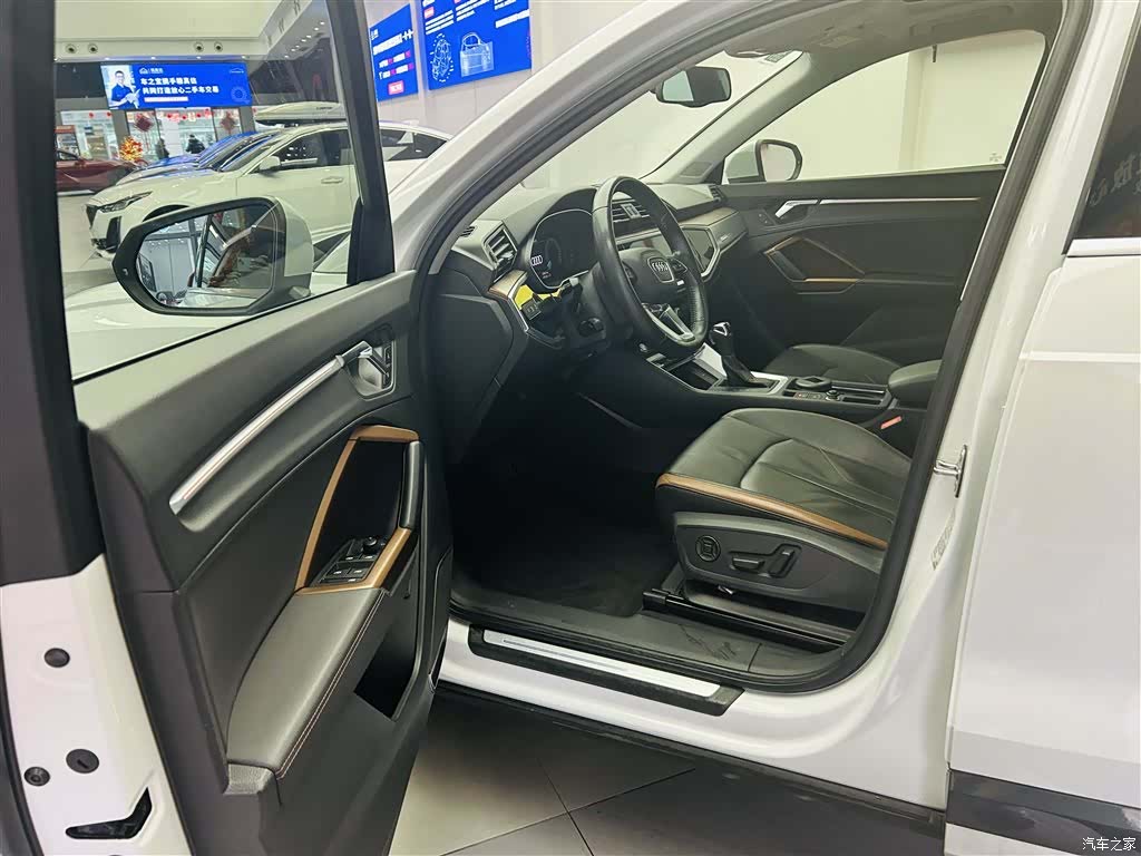Audi Q3, 2019 19