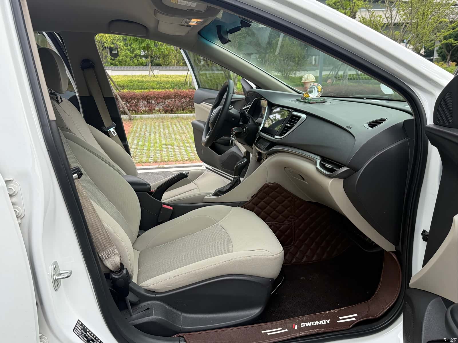 Buick V, 2018 8
