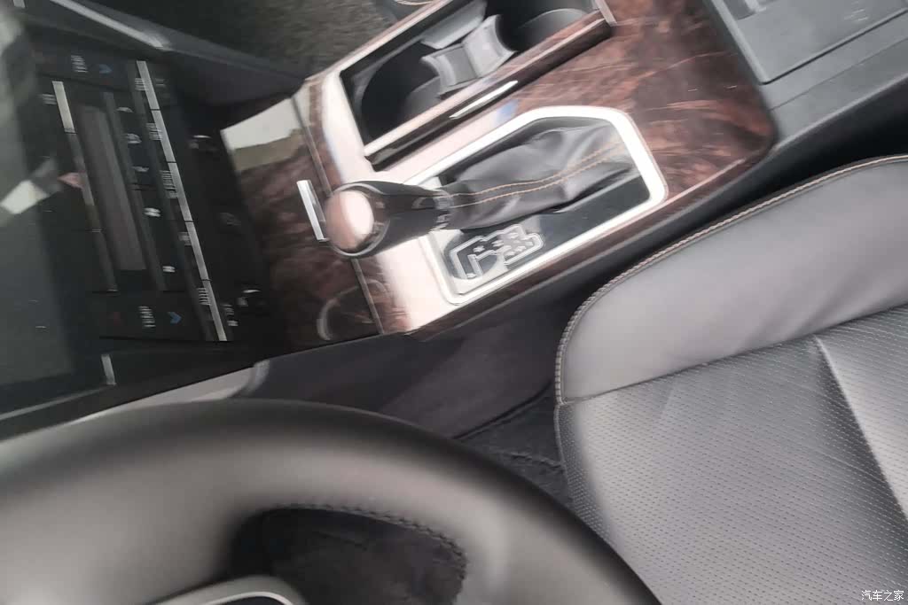 Toyota Camry, 2016 16