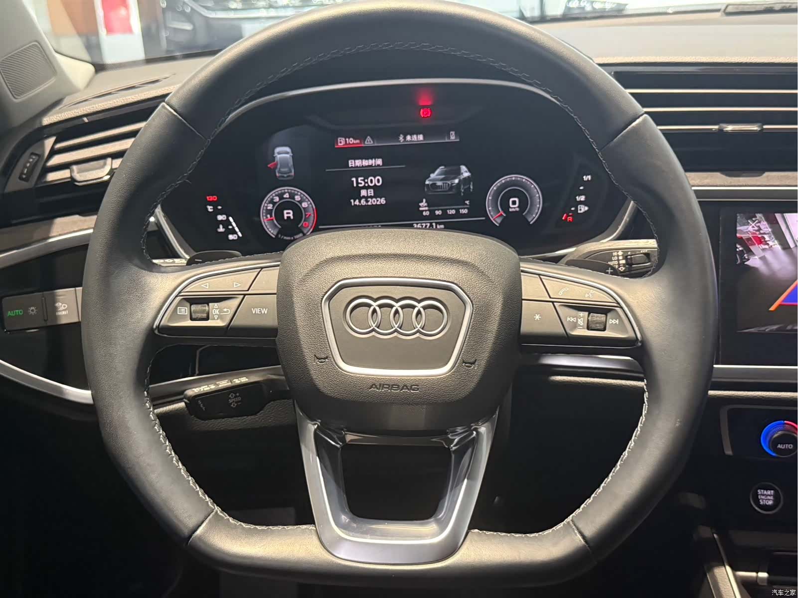 Audi Q3, 2022 12