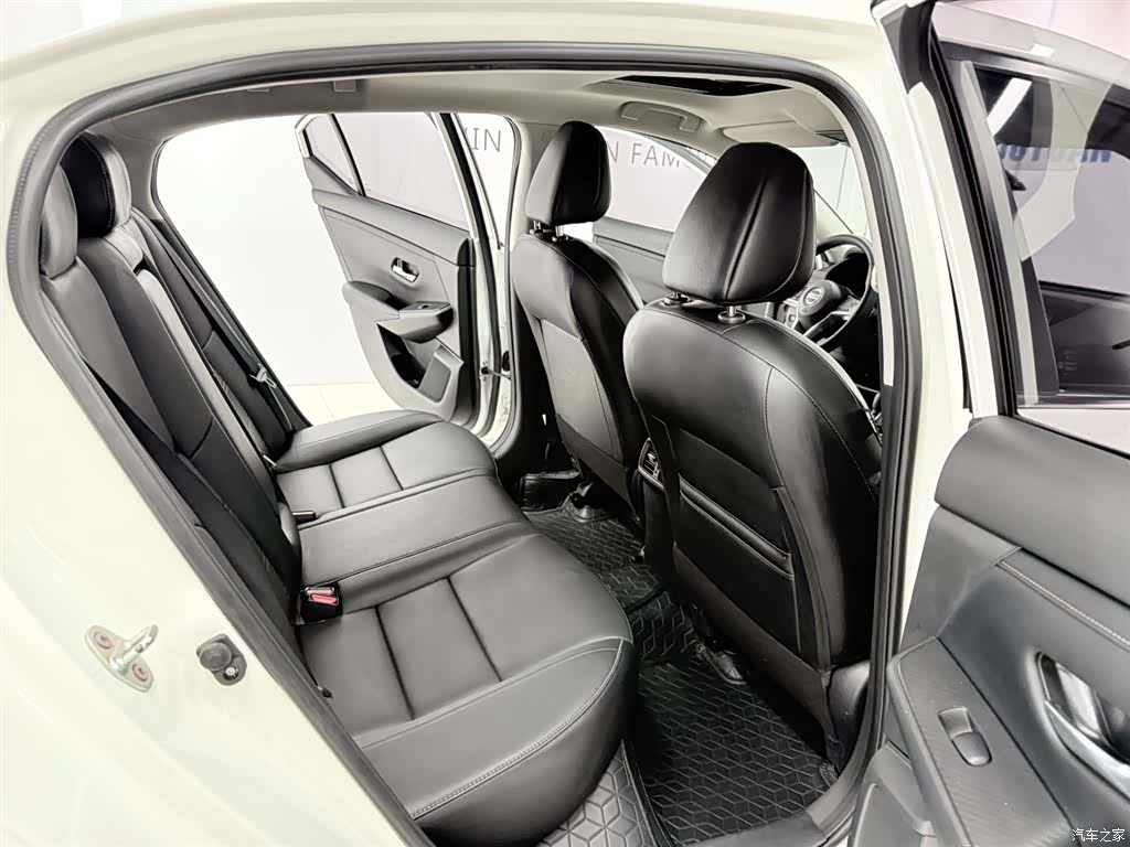 Nissan Sylphy, 2020 14