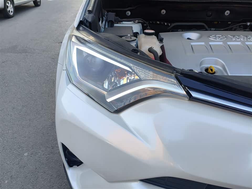 Toyota RAV4 Rongfang