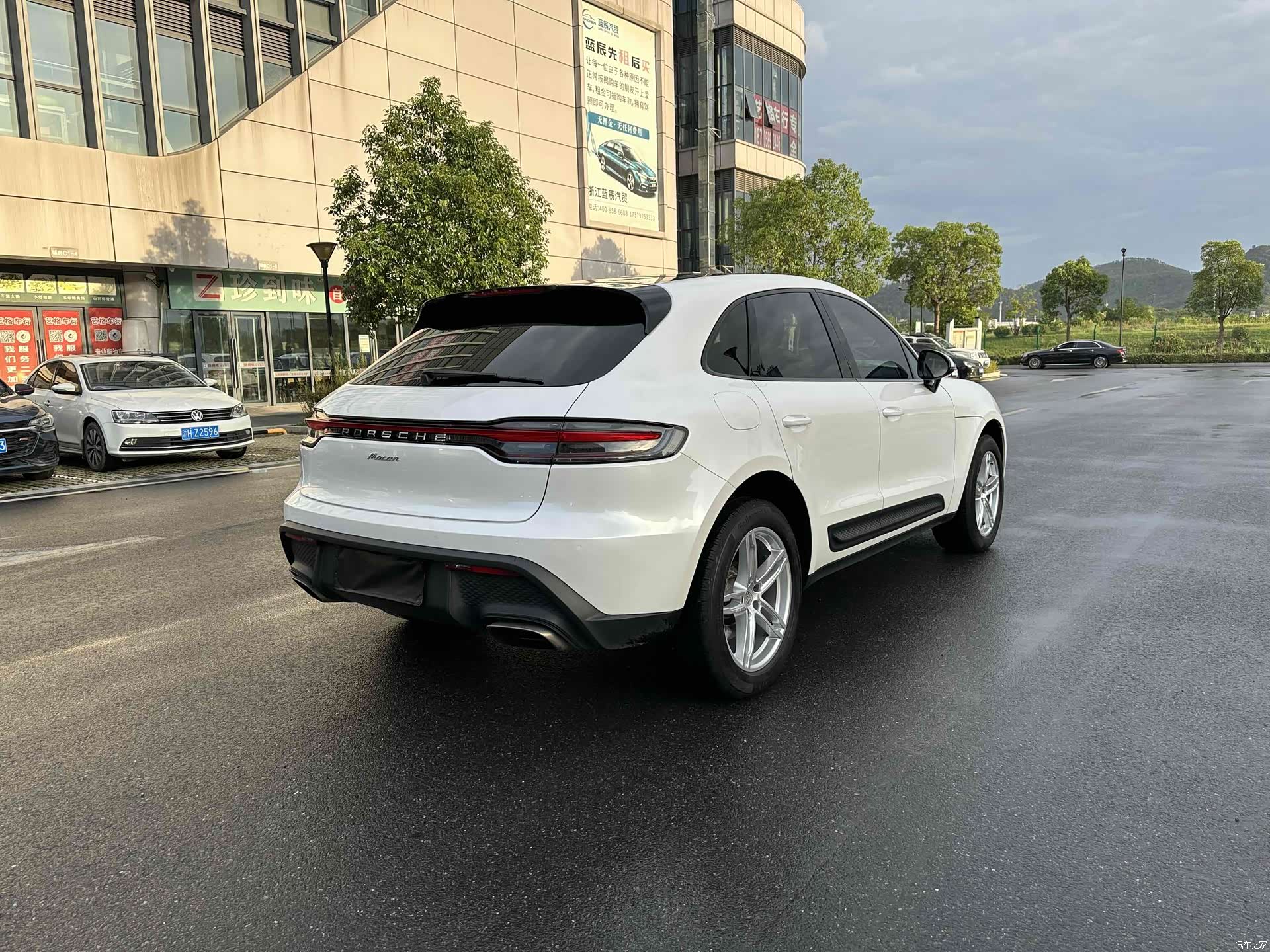 Porsche Macan, 2024 6